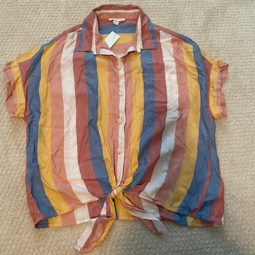 NWT button down top!